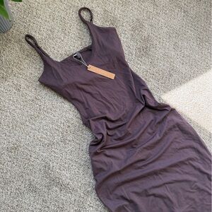 SKIMS
Smooth Layers Scoop Neck Dress Size Xs New
